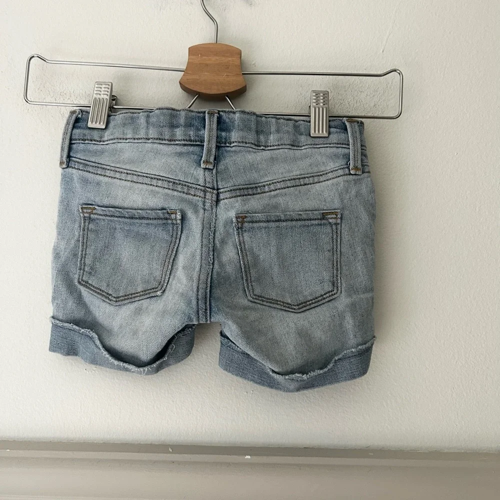 Old Navy Girls Size 5 Light Blue Kids Denim Shorts Adjustable Waist